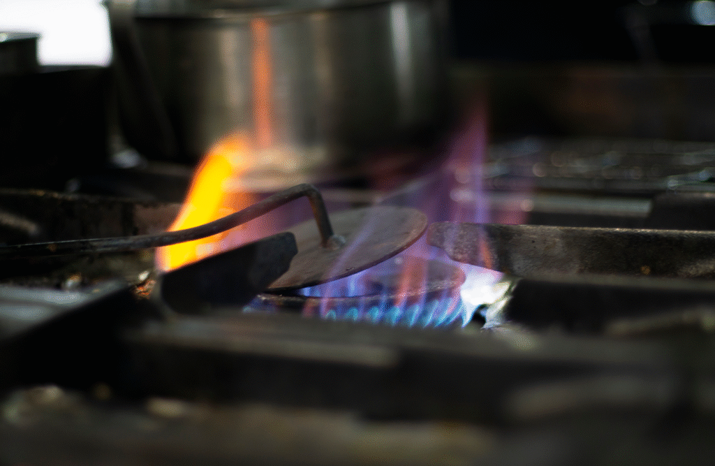 Neptuno, restaurante para eventos en Benicarló. Fuegos de una placa de gas.